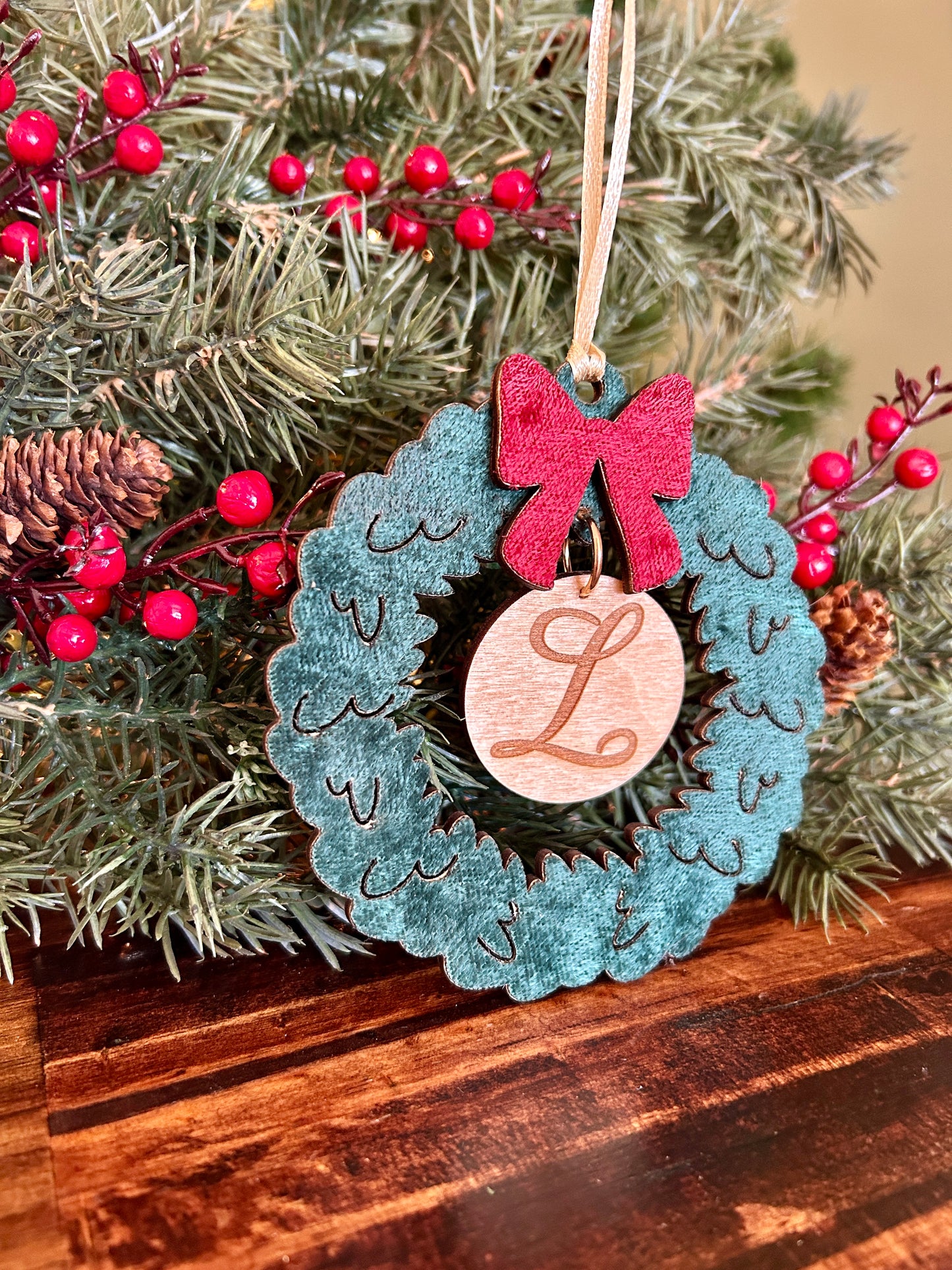 The Elegance Collection: Christmas Wreath