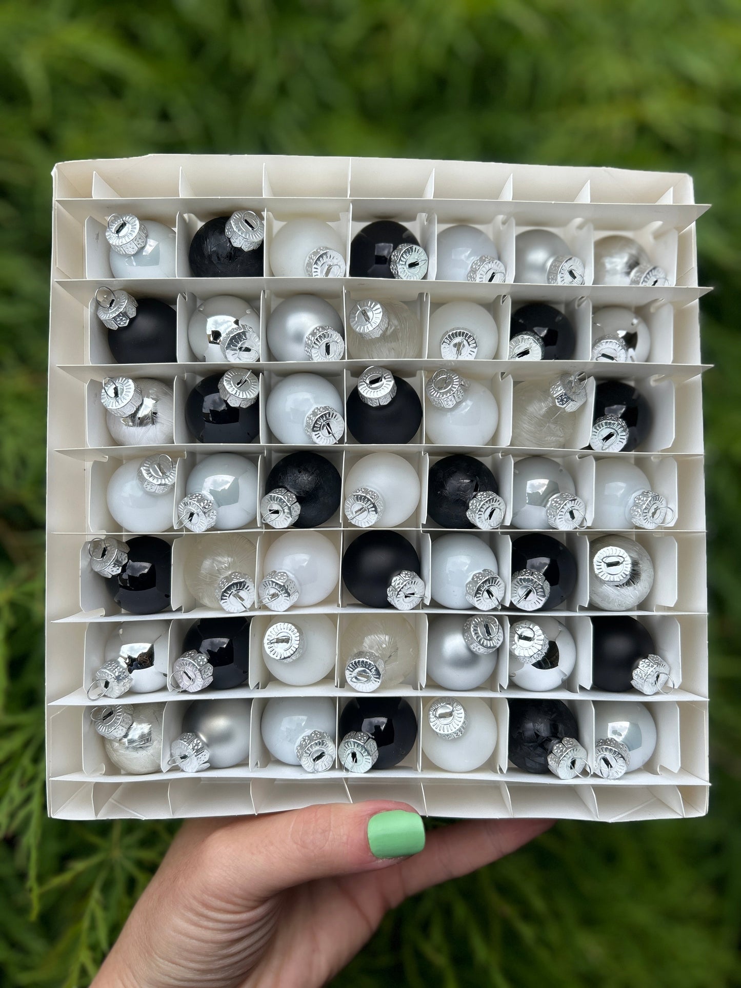 "The Minis" Collection: Snowflake