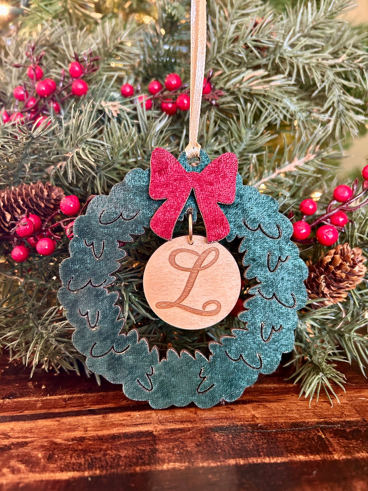 The Elegance Collection: Christmas Wreath